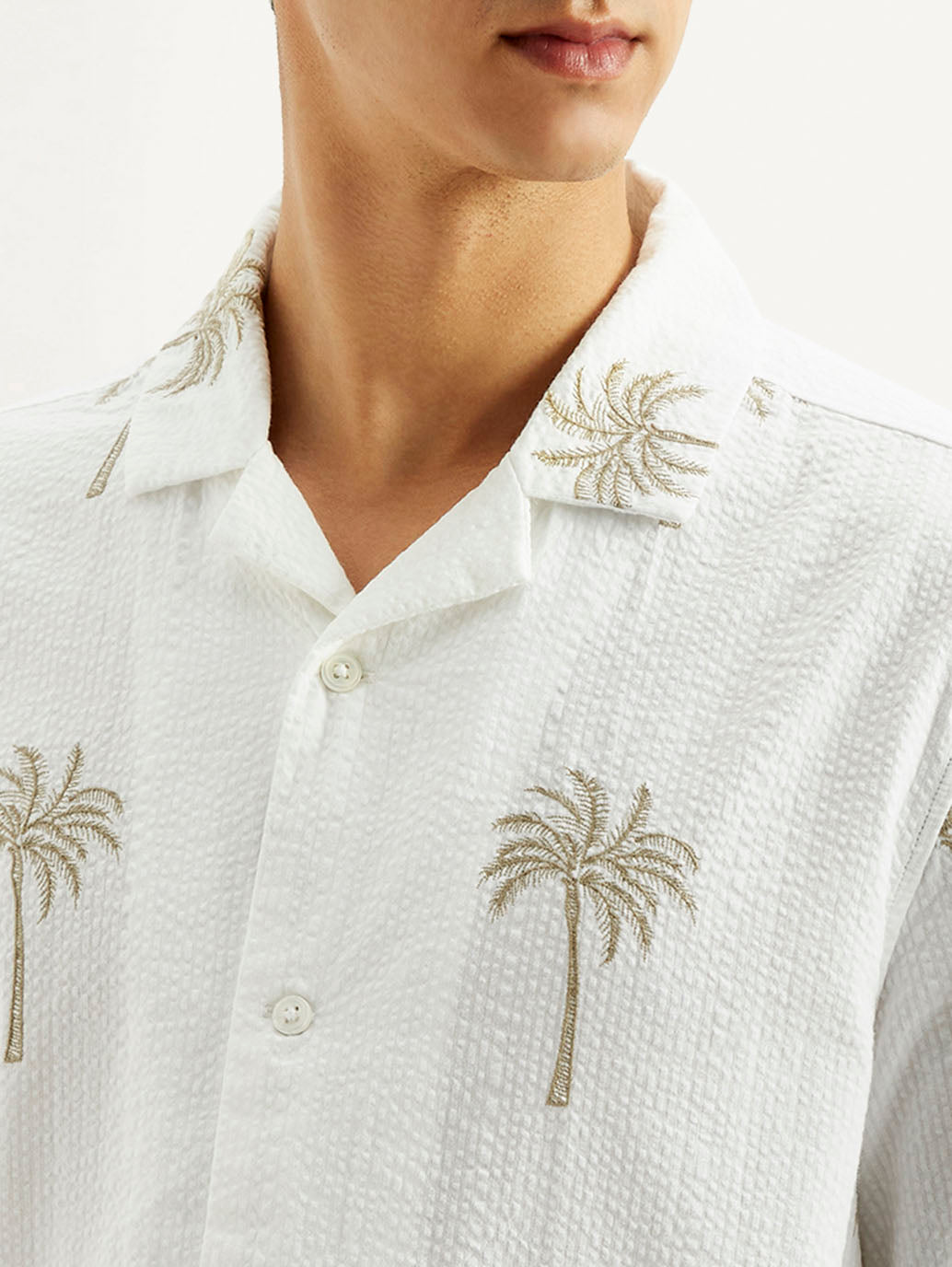 Men's Printed Slim Fit Resort Collar Shirt - Detail View
