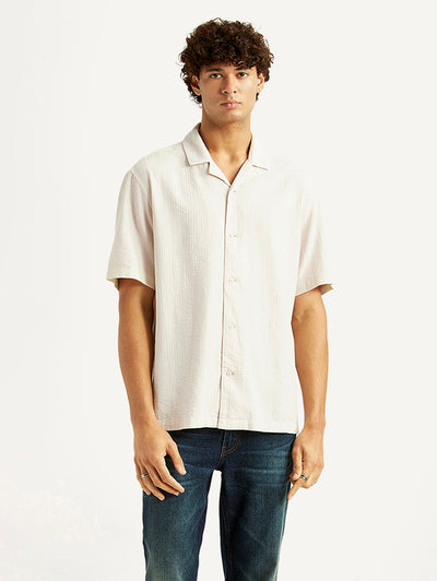 Men's Textured Off-White Relaxed Fit Camp Shirt-image-6