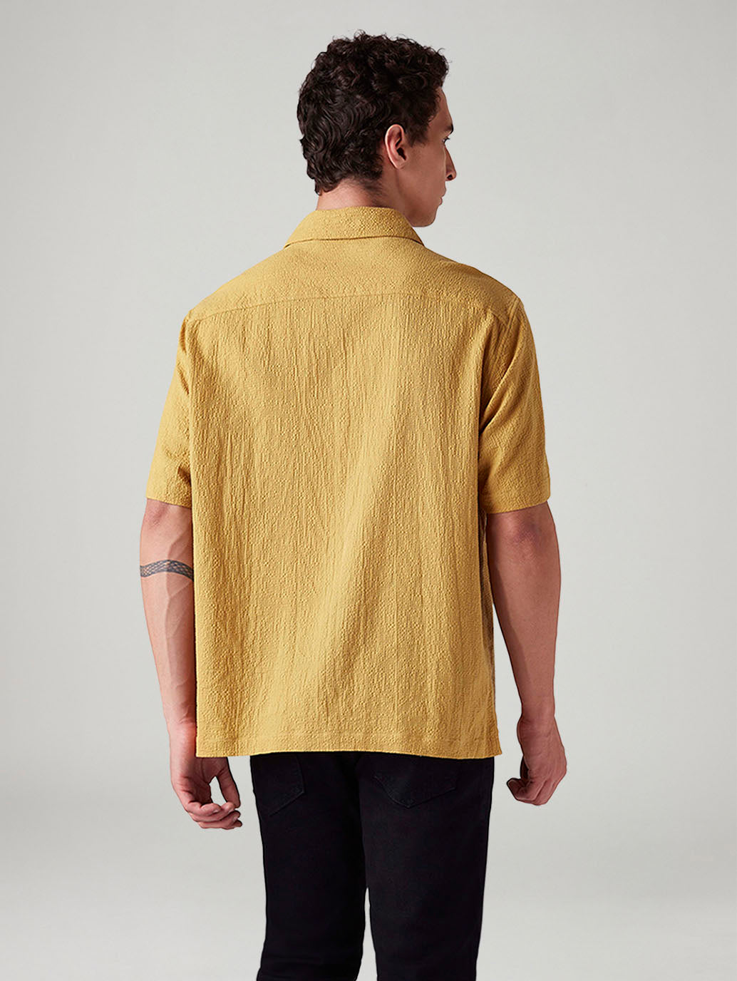 Men's Textured Relaxed Fit Camp Shirt - Back View