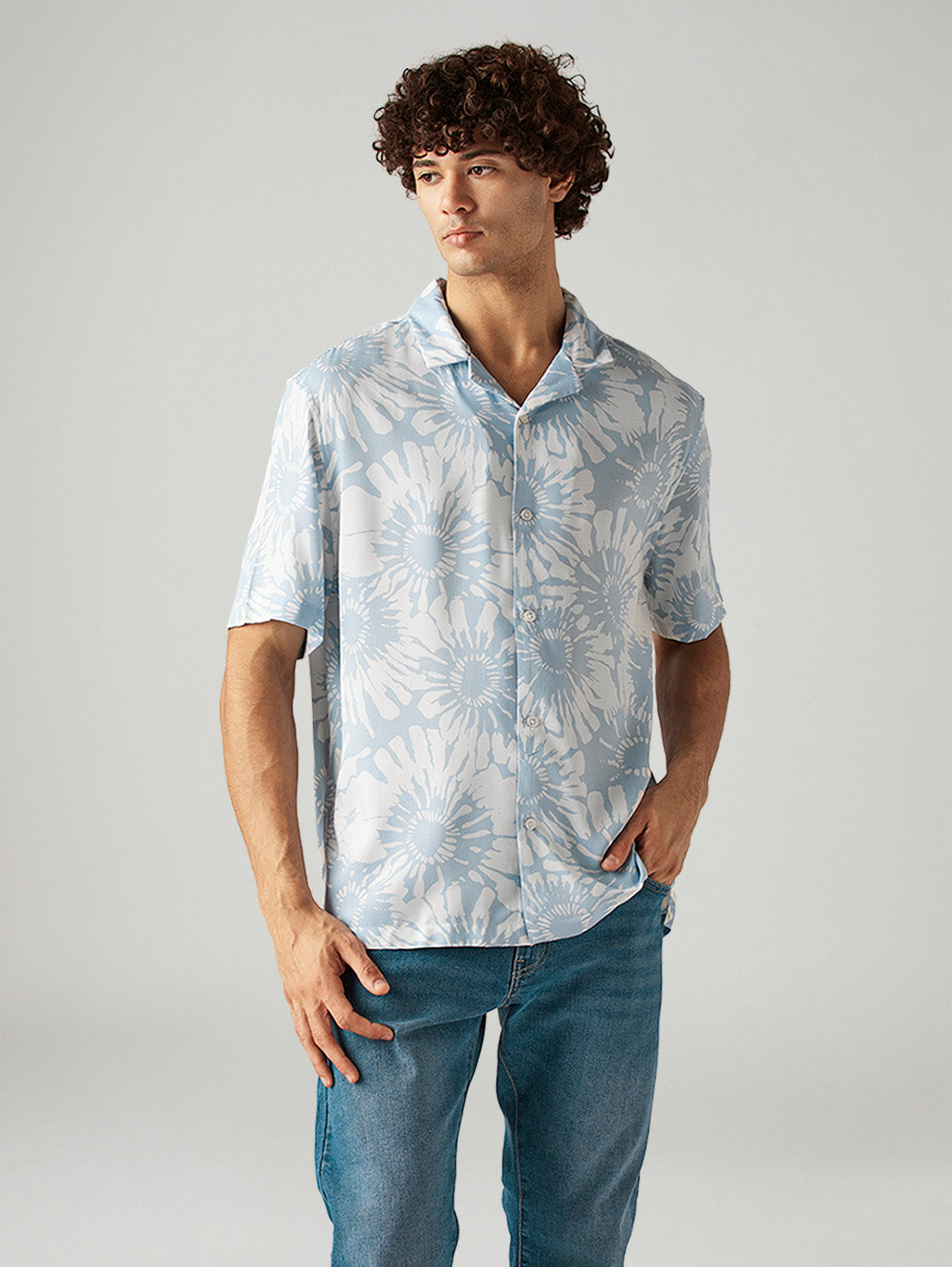 Men's Floral Relaxed Fit Resort Collar Shirt - Front View