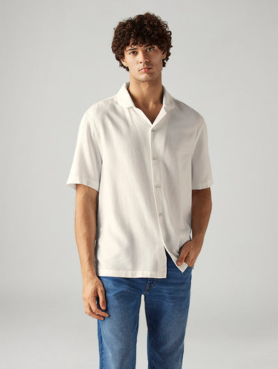 Men's Solid Relaxed Fit Resort Collar Shirt