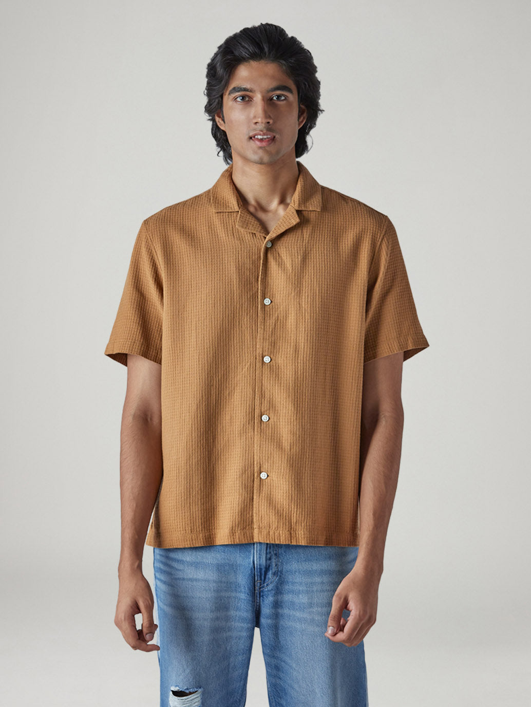Men's Textured Relaxed Fit Dobby Shirt - Front View