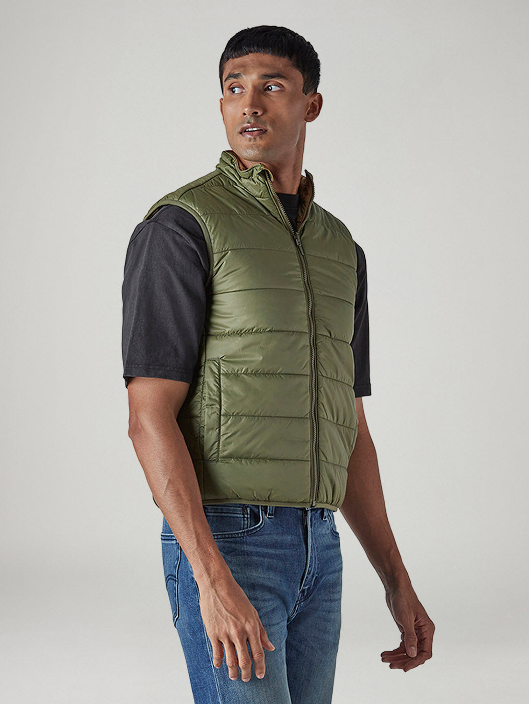 Men's Quilted Slim Fit Reversible Jacket - 20 View