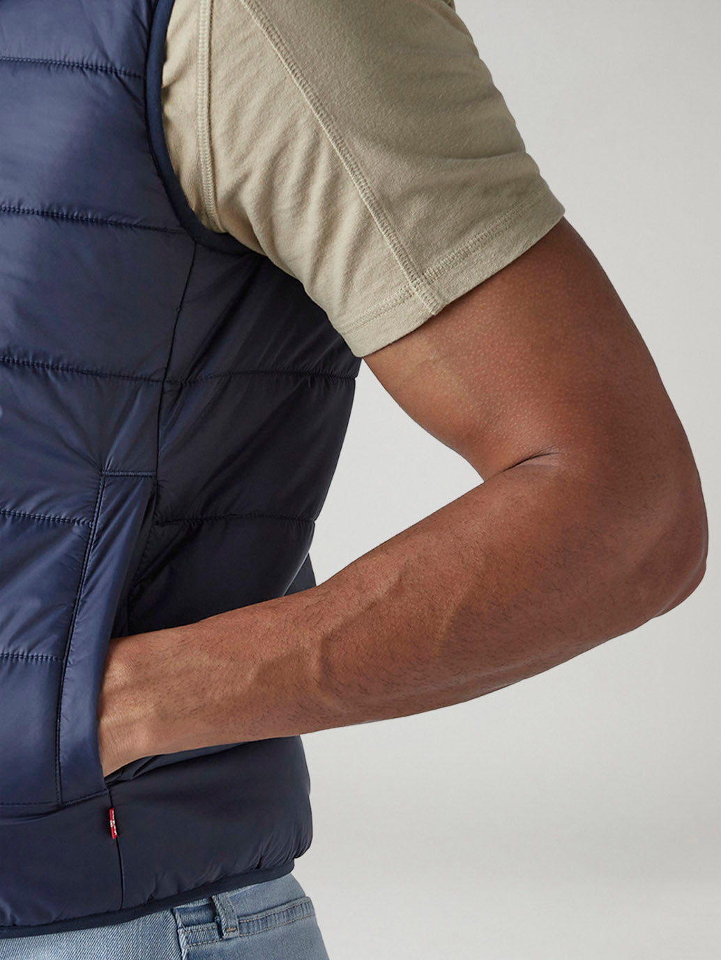 Men's Quilted Slim Fit Reversible Puffer Jacket - Detail View