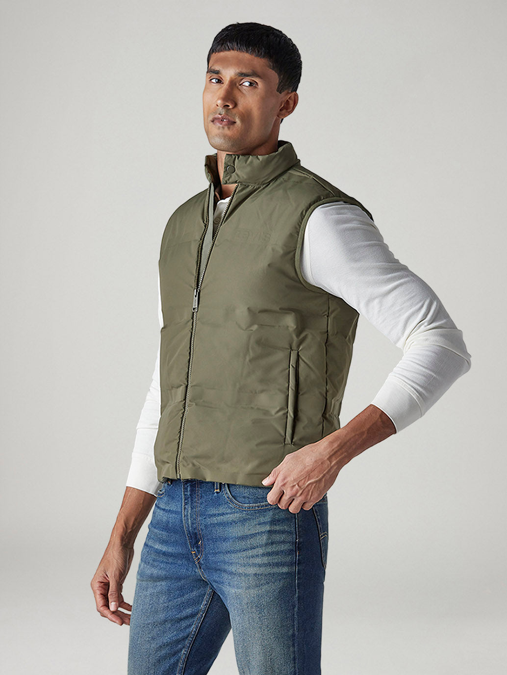 Men's Solid Slim Fit Puffer Jacket - 20 View