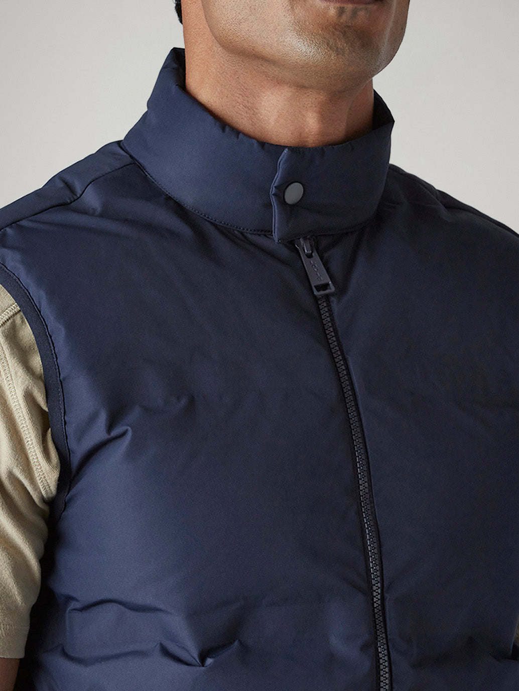 Men's Solid Quilted Slim Fit Jacket - Detail View