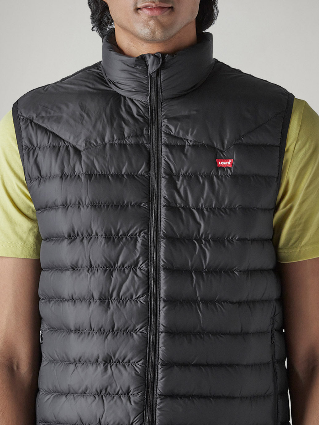 Men's Quilted Slim Fit Puffer Jacket - detail View