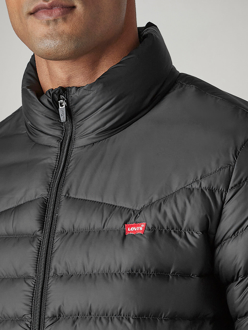 Men's Quilted Slim Fit Puffer Jacket - Detail View