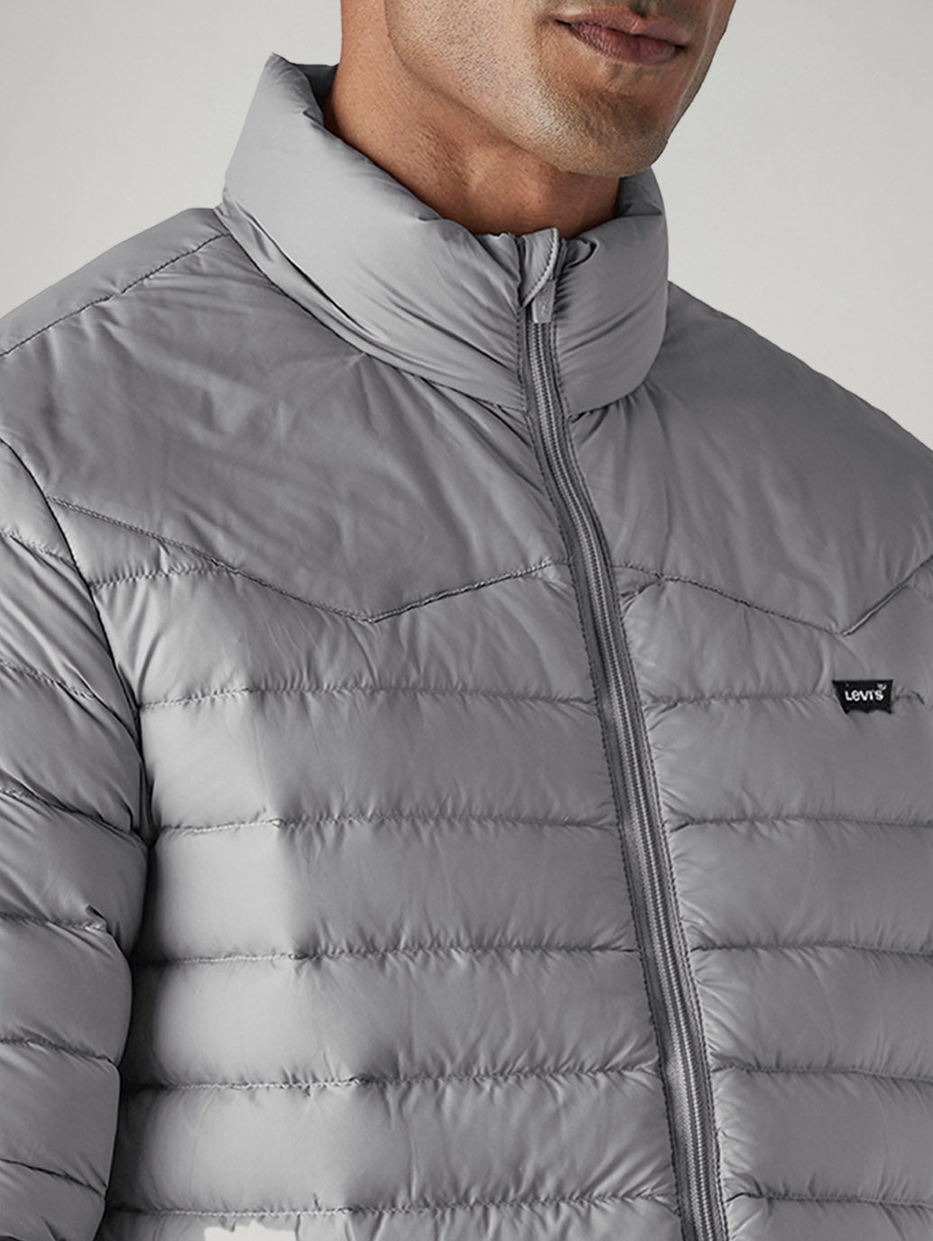 Men's Quilted Slim Fit Jacket - detail View