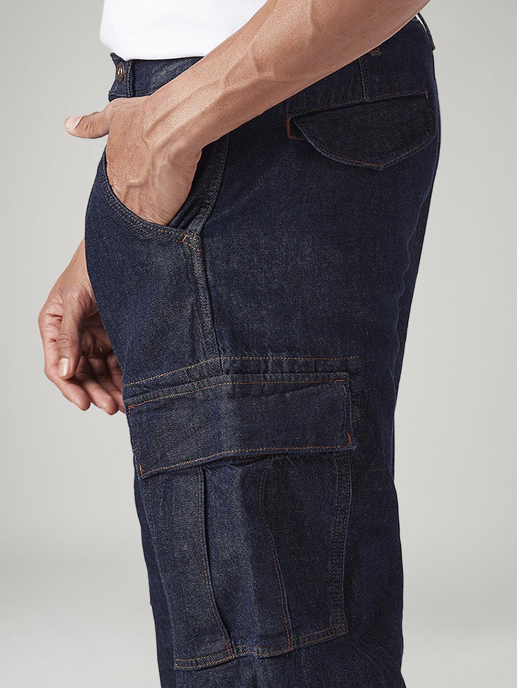 Men's 568 Dark Blue Loose Fit Mid Rise Cargos - 20 View