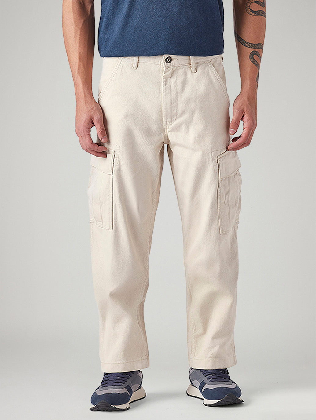 Men's 568 Cream Loose Fit Mid Rise Cargos - Front View