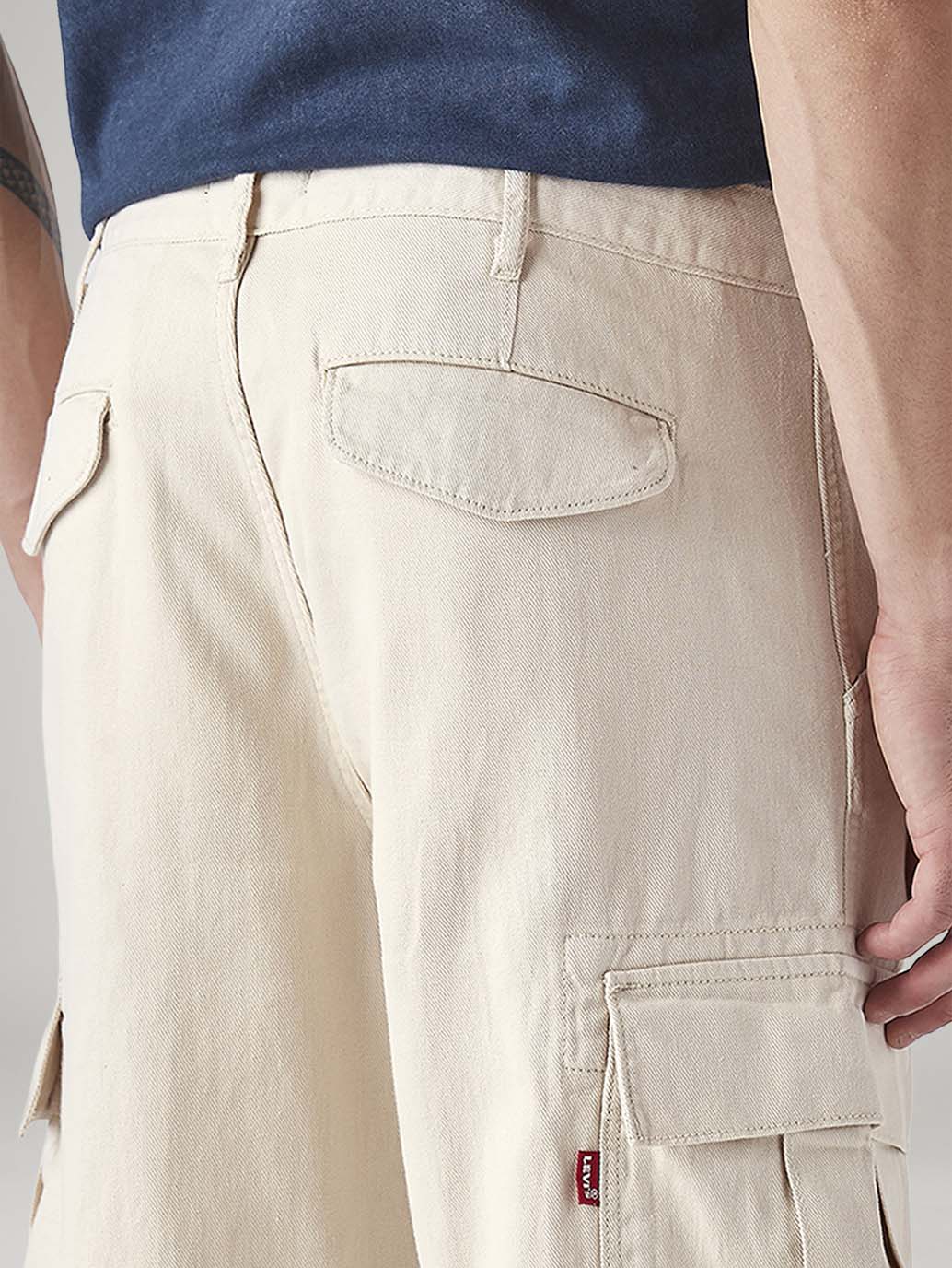 Men's 568 Cream Loose Fit Mid Rise Cargos - Detail View