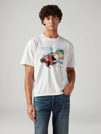 levi's Men's Graphic Print Boxy Fit T-Shirt-picture-14