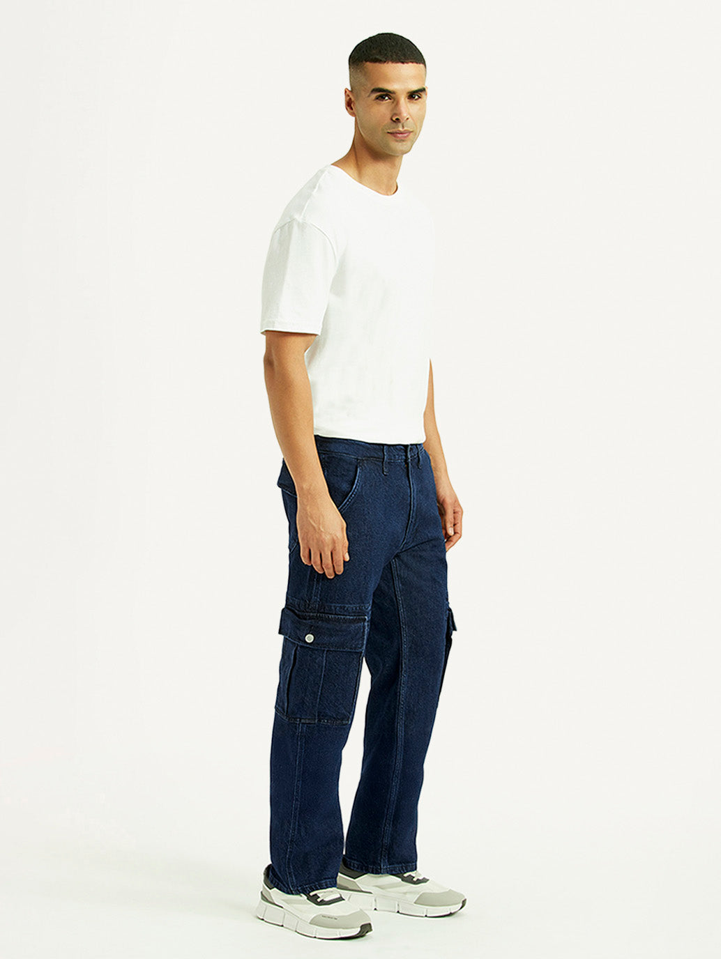 Men's 555 Dark Blue Relaxed Straight Fit Mid Rise Jeans - Side View