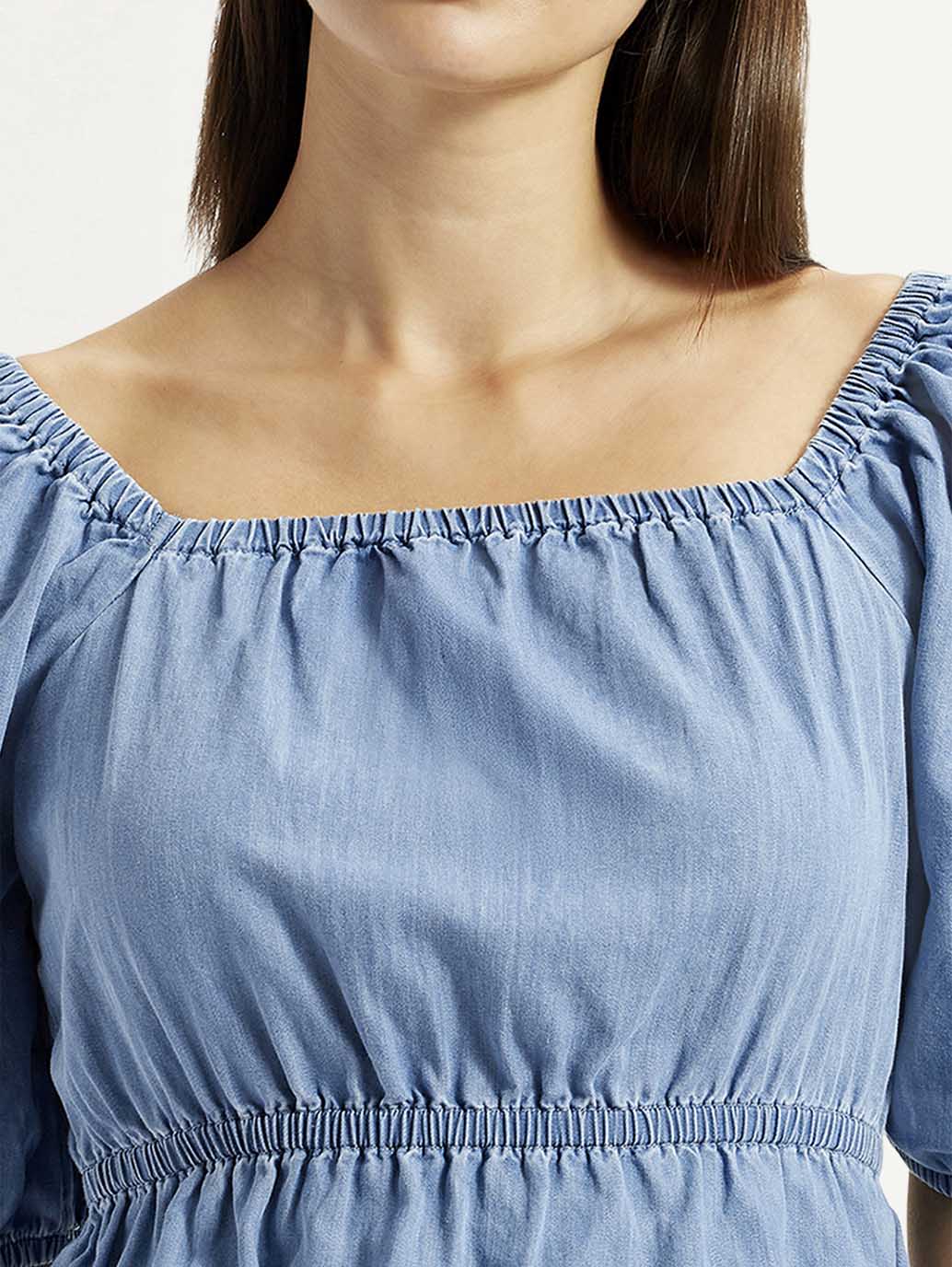 Women's Solid Blue Square Neck Top - Detail View
