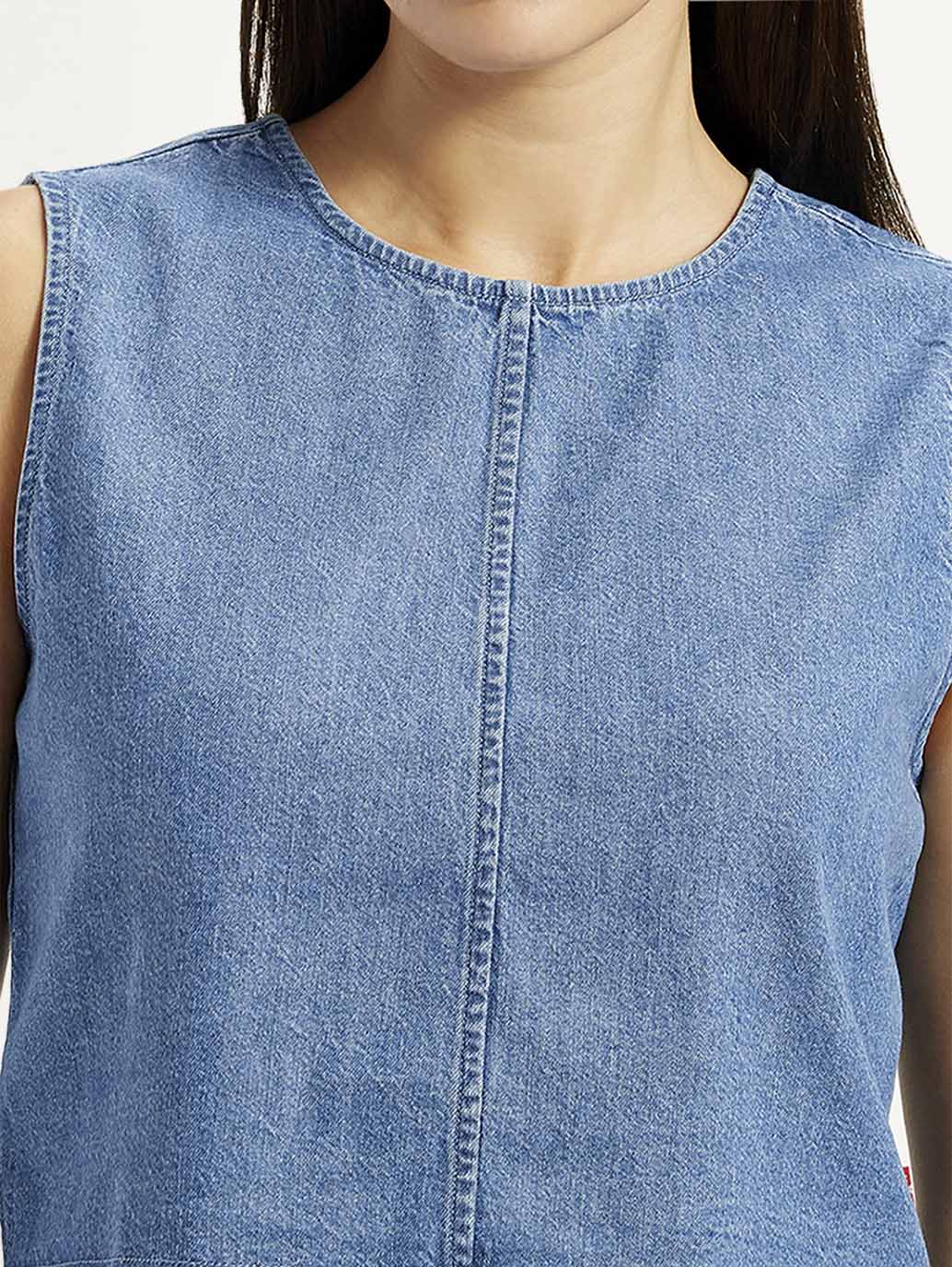 Women's Solid Blue Round Neck Top - Detail View