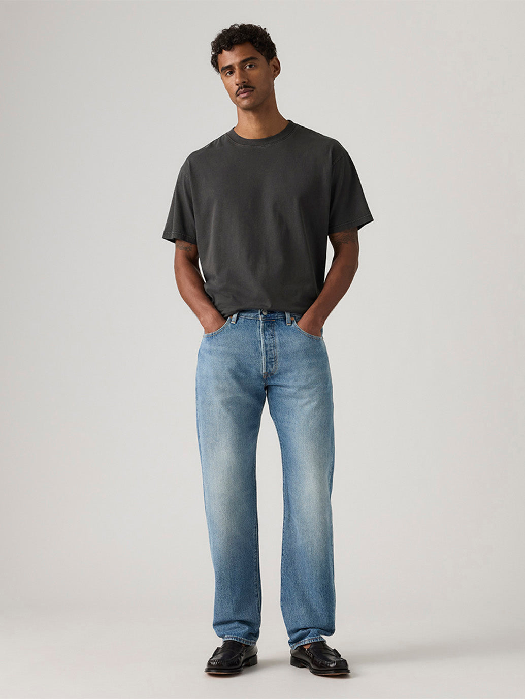 Levi's Men's 501® Relaxed Jeans - Front View