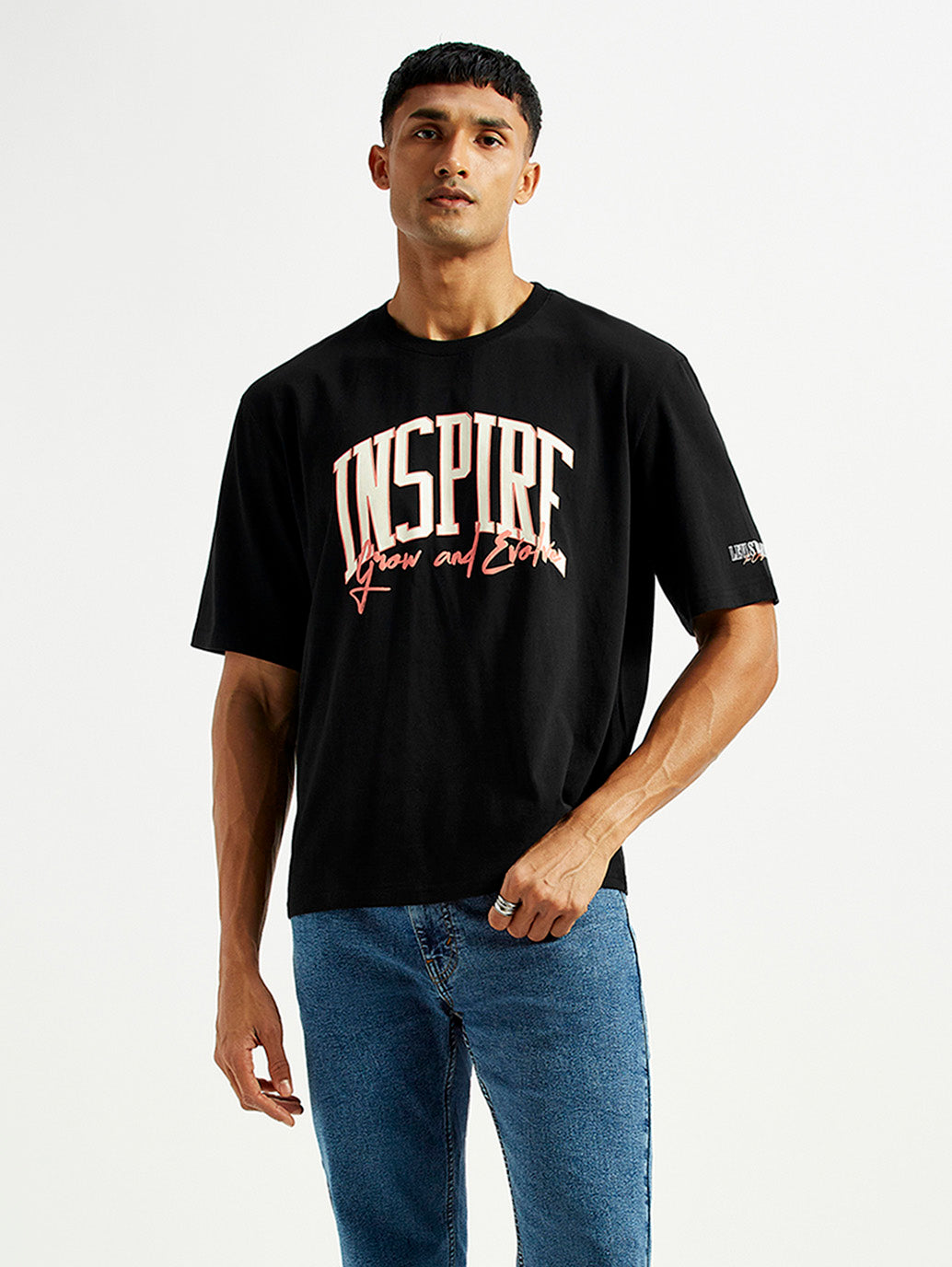 Men's Typographic Print Black Loose Fit T-shirt - Styleshot View