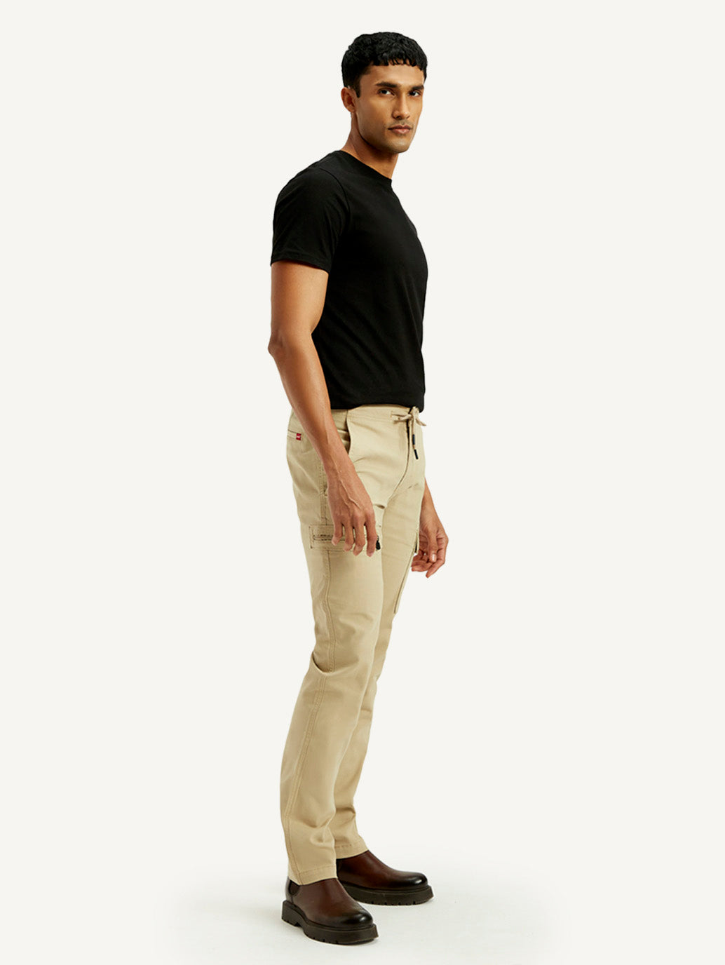 Men's 511 Beige Slim Fit Mid Rise Cargo Trousers - Side View
