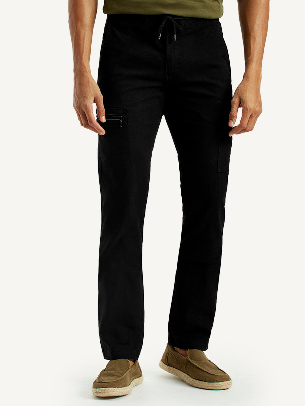 Men's 511 Black Slim Fit Mid Rise Cargo Trousers - Front View