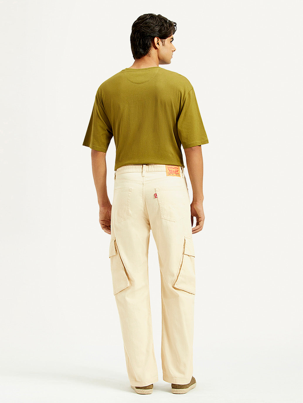 Men's 565'97 Loose Fit Mid Rise Chino Cargos - Back View
