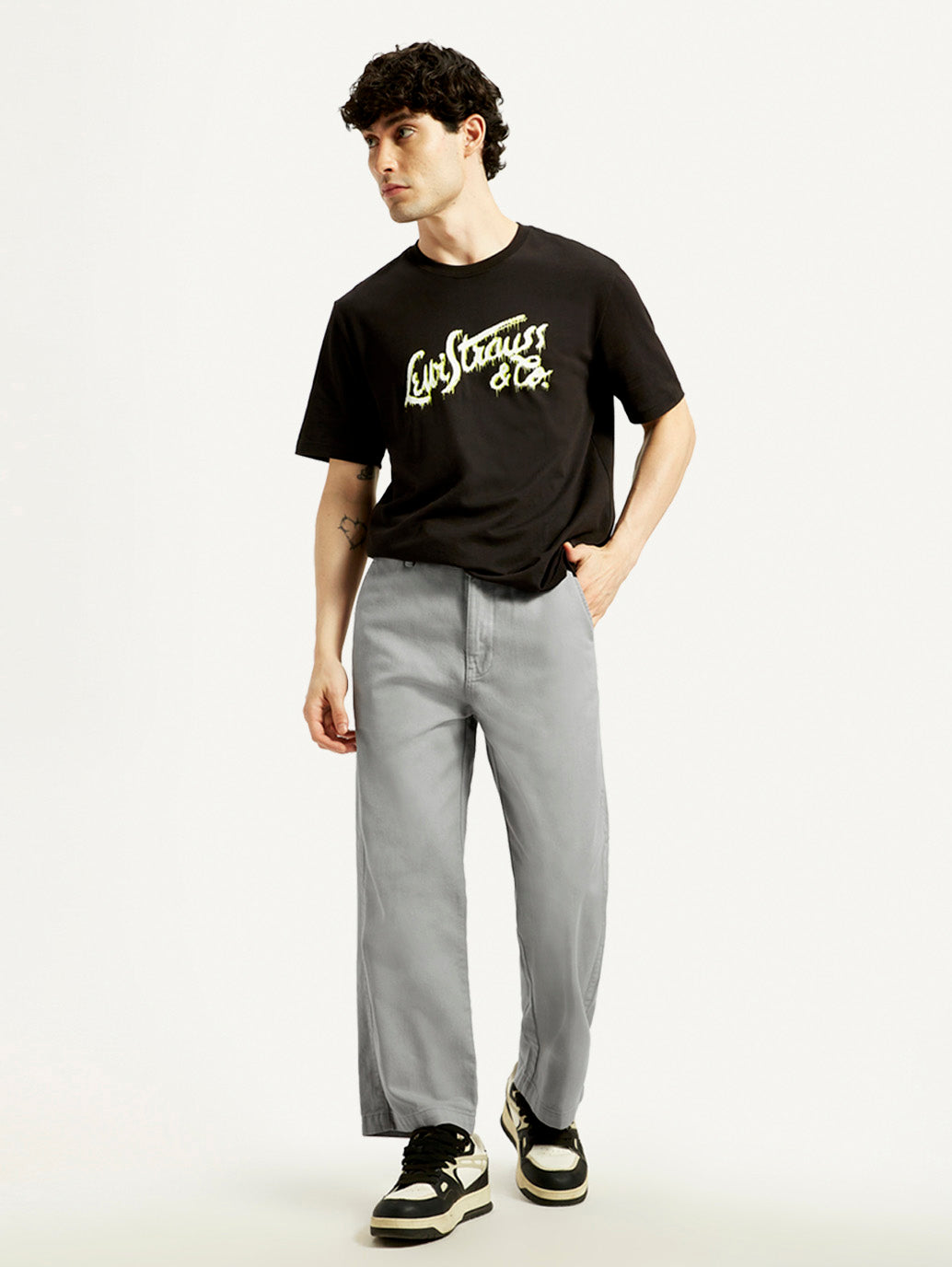 Men's Grey Loose Fit Mid Rise Chinos