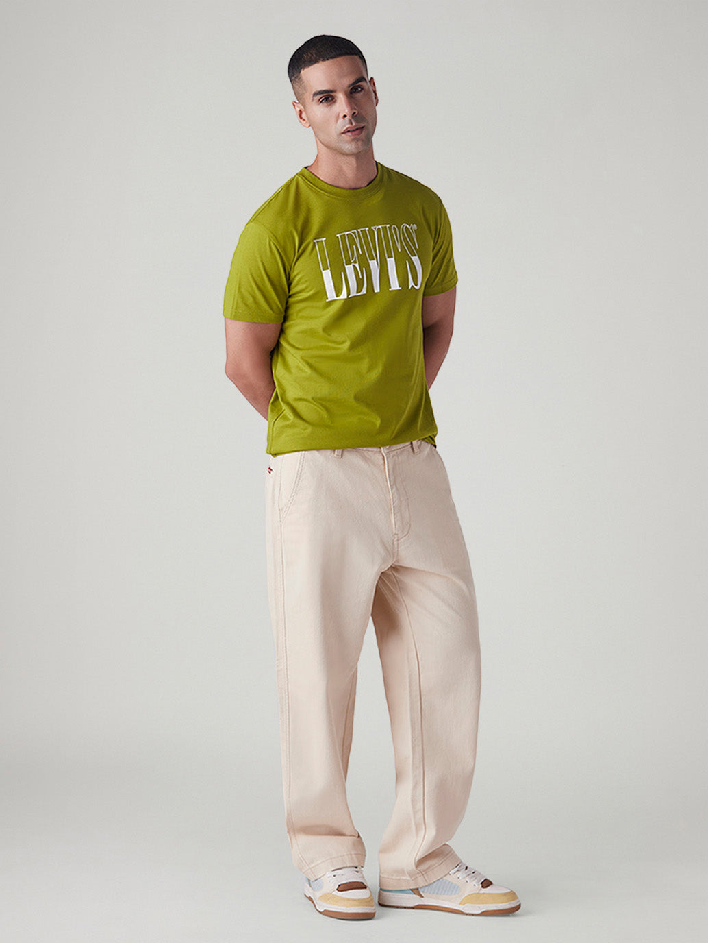 Men's Off White Loose Fit Mid Rise Chinos