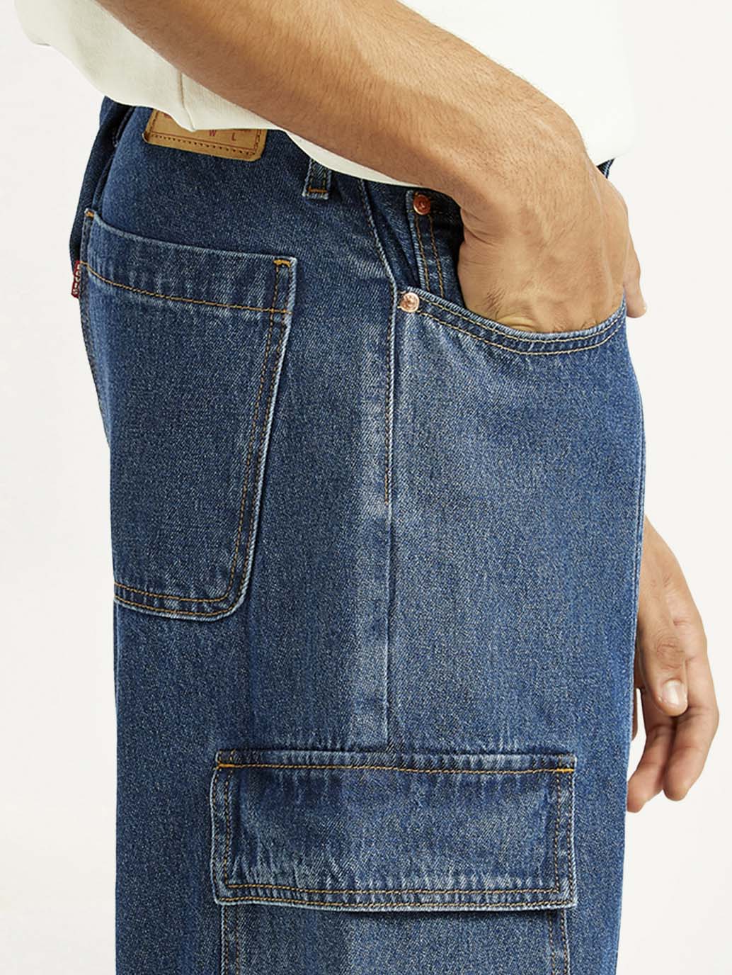 Men's 578 Mid Indigo Loose Fit Mid Rise Jeans - Detail View