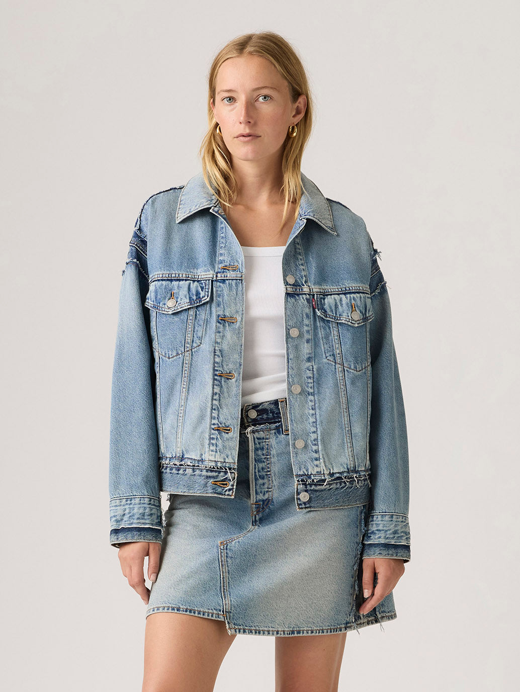 Levi's® Women's Deconstructed '90s Trucker Jacket - Front View