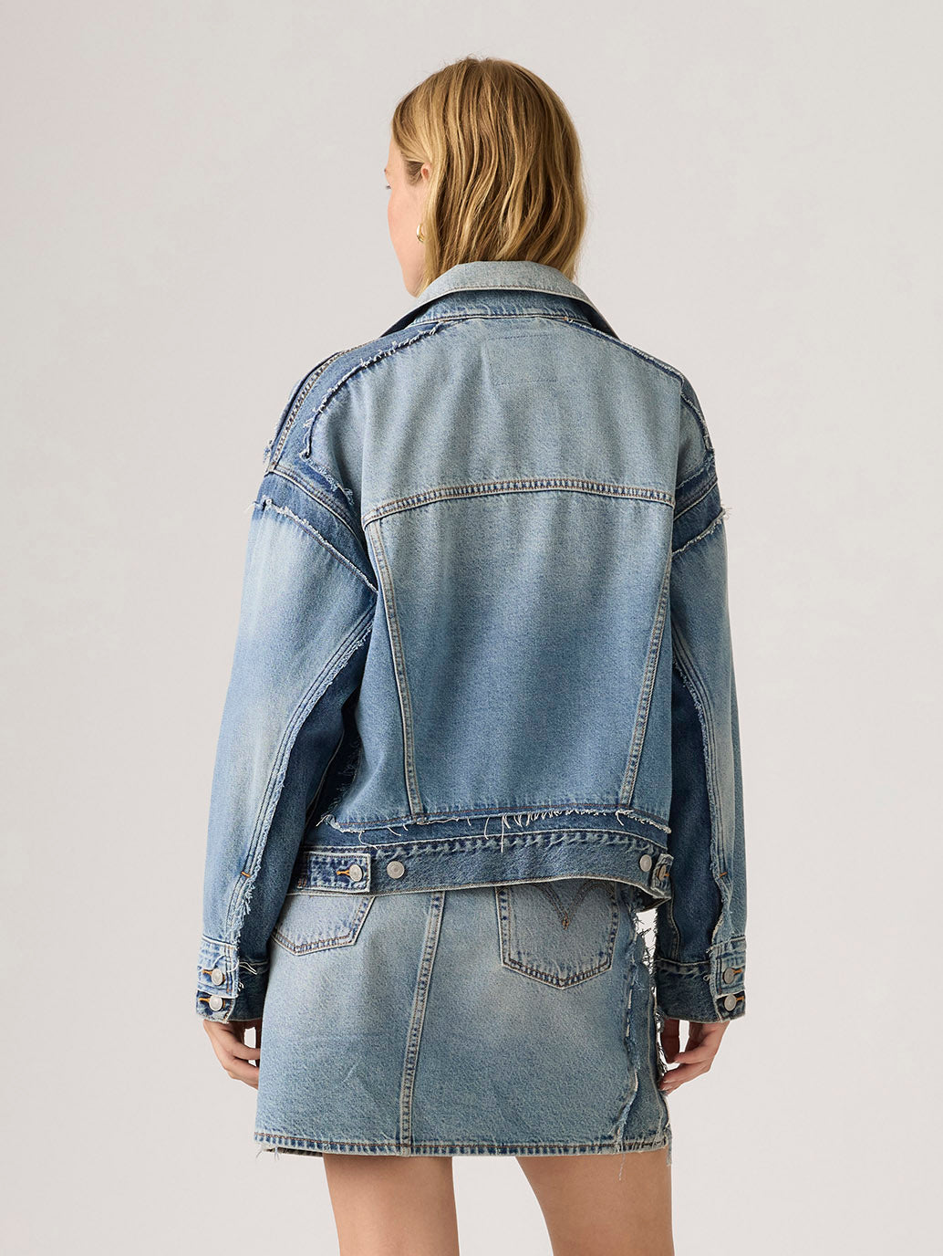 Levi's® Women's Deconstructed '90s Trucker Jacket - Back View