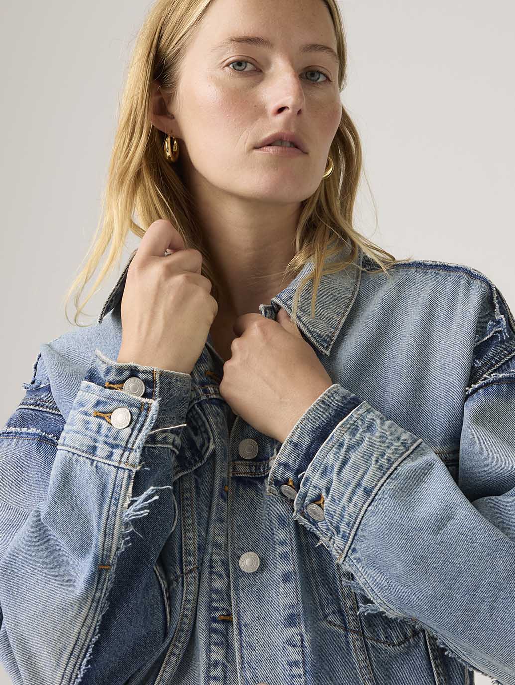 Levi's® Women's Deconstructed '90s Trucker Jacket - Detail View