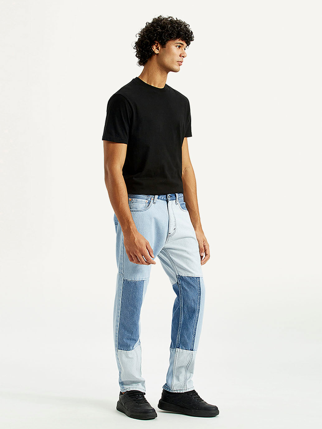 Men's 505 Med Indigo Straight Fit Mid Rise Jeans - Side View