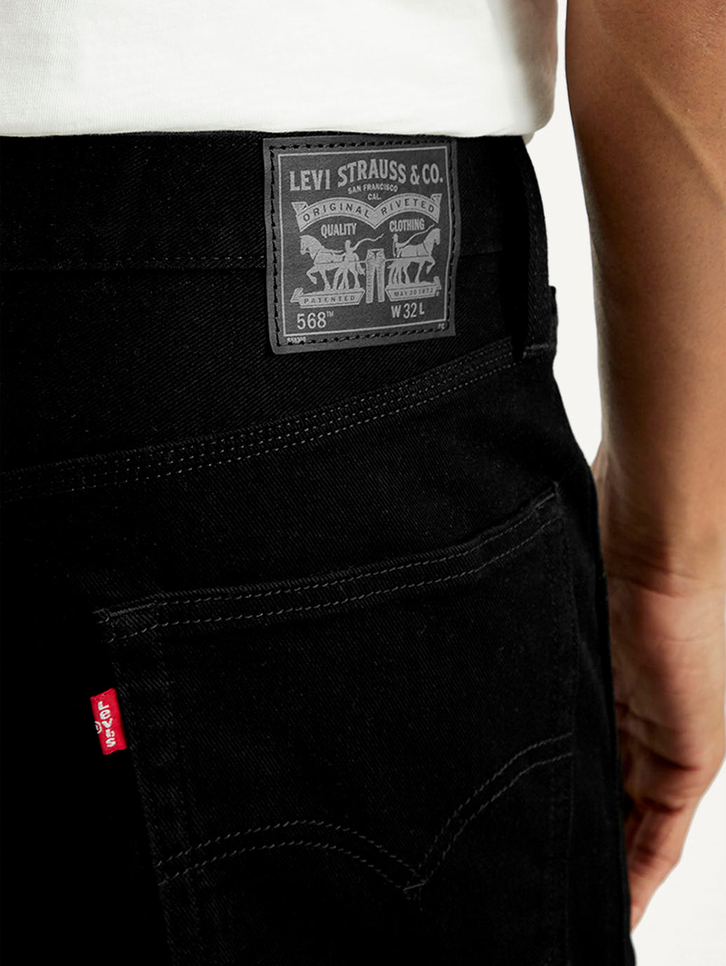 Men's 568 Loose Fit Denim Shorts - Detail View