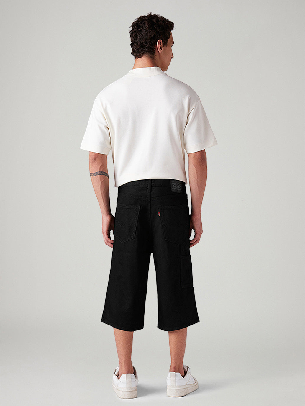 Men's 568 Black Loose Fit Mid Rise Shorts - Back View