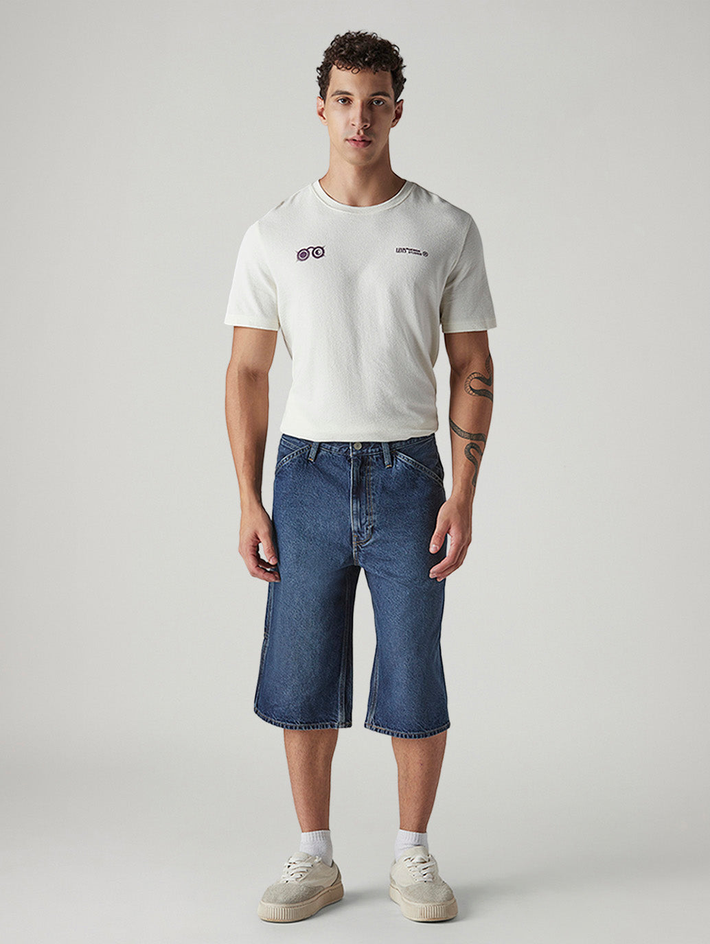Men's Indigo Loose Fit Mid Rise Shorts - Front View