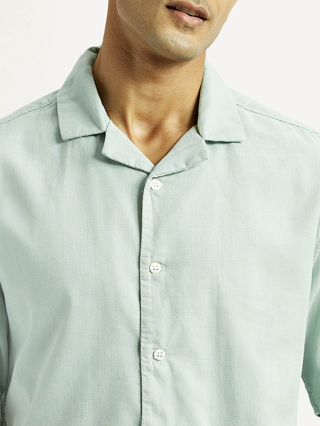 Men's Solid Boxy Fit Resort Collar Shirt - Detail View