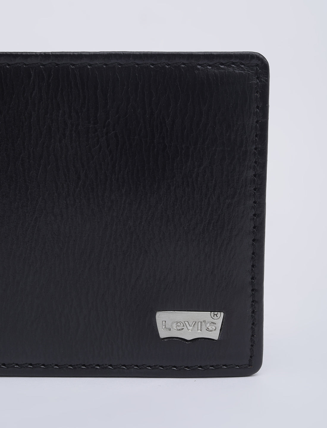 Men's Black Solid Bi-Fold Wallet - 06 View