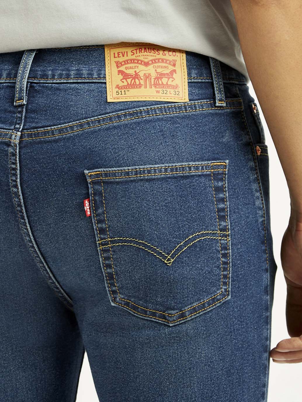 Men's 505 Dark Indigo Straight Fit Mid Rise Jeans - Detail View