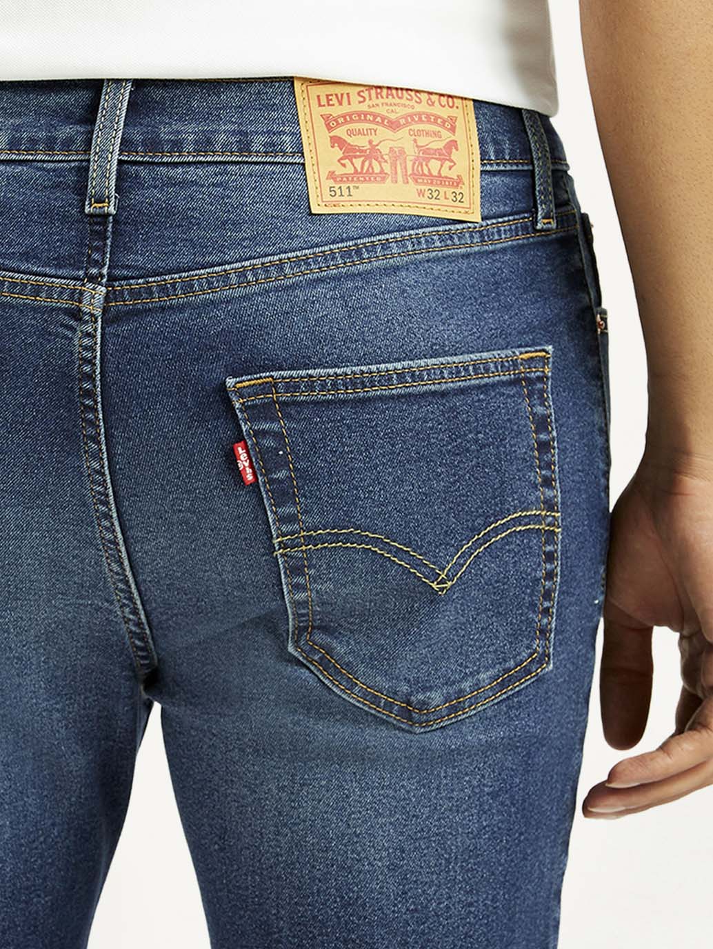 Men's 505 Dark Indigo Straight Fit Mid Rise Jeans - Detail View