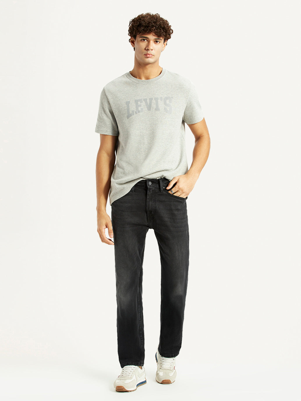 Men's 505 Black Straight Fit Mid Rise Jeans