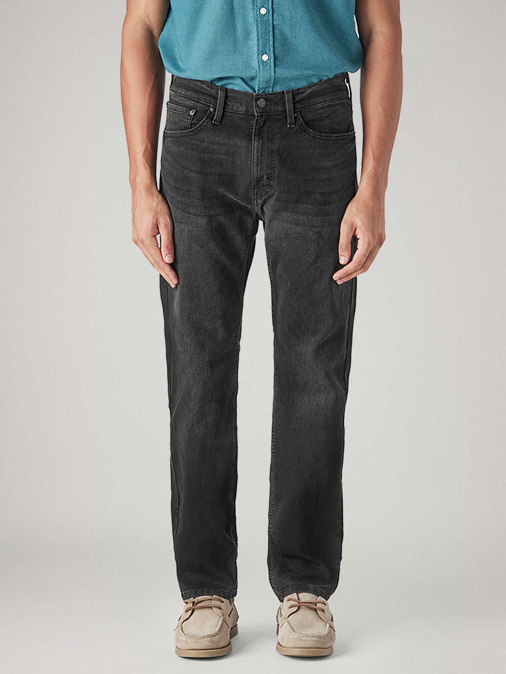 Men's 505 Black Straight Fit Mid Rise Jeans - Front View
