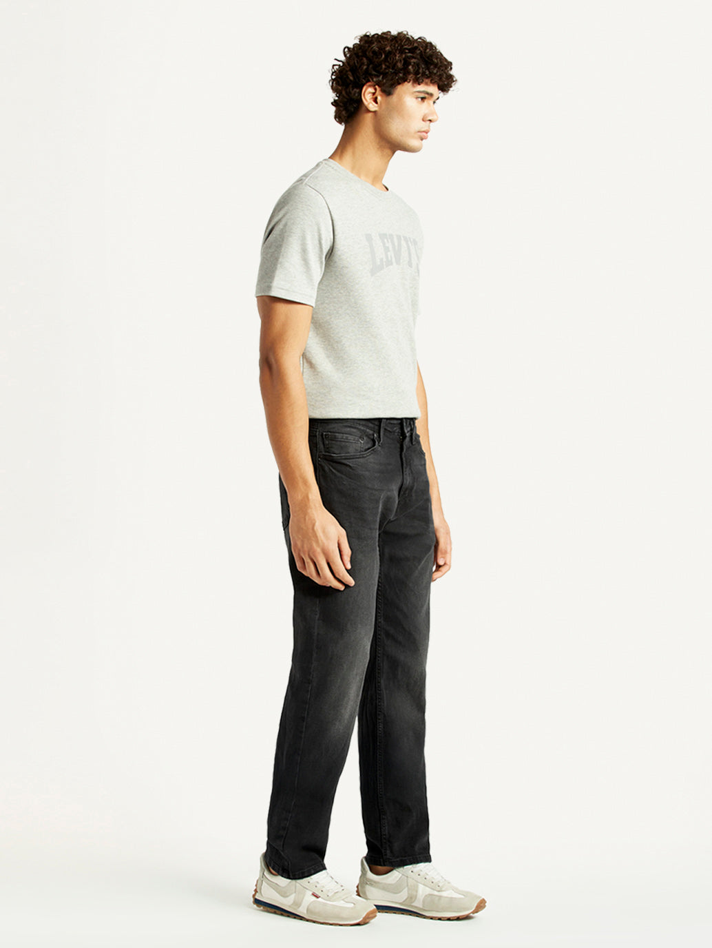 Men's 505 Black Straight Fit Mid Rise Jeans - Side View