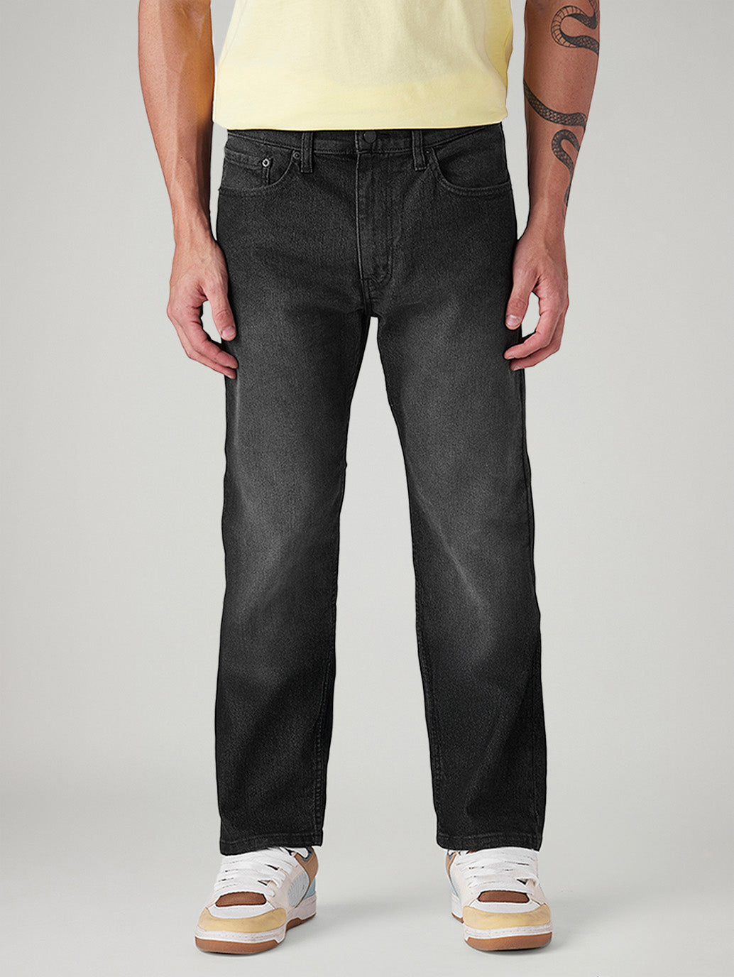 Men's 505 Black Straight Fit Mid Rise Jeans - Front View