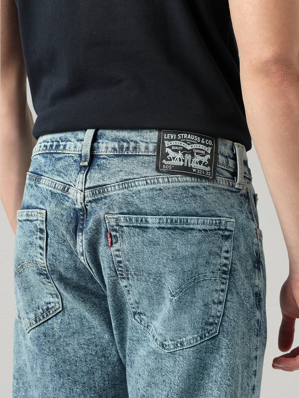 Men's 505 Blue Straight Fit Mid Rise Jeans - Detail View