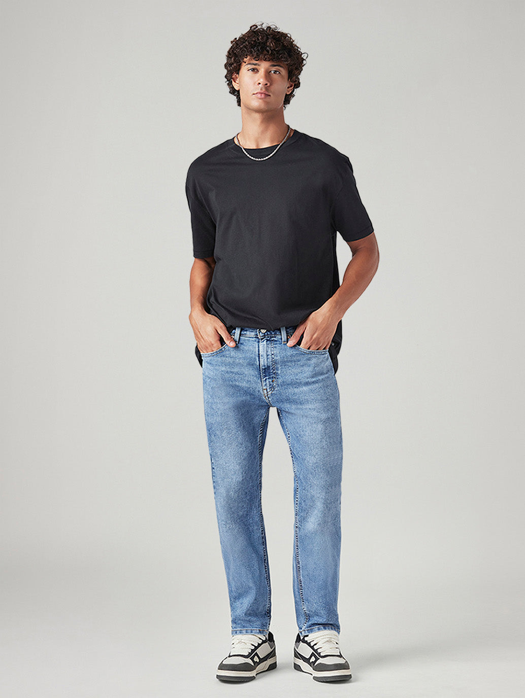 Men's 505 Light Blue Straight Fit Mid Rise Jeans