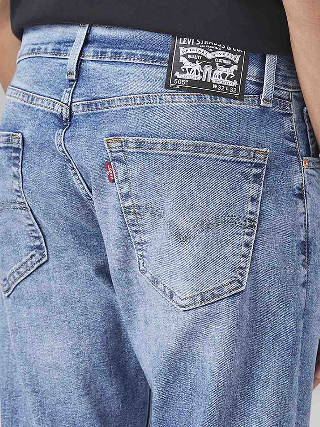 Men's 505 Light Blue Straight Fit Mid Rise Jeans - 20 View