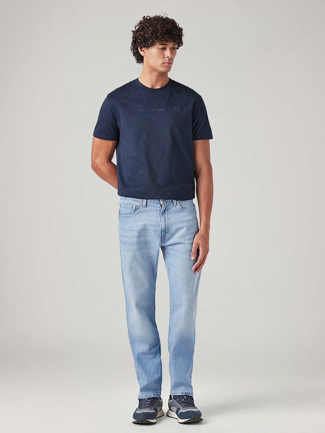 Men's 505 Light Blue Straight Fit Mid Rise Jeans - Front View