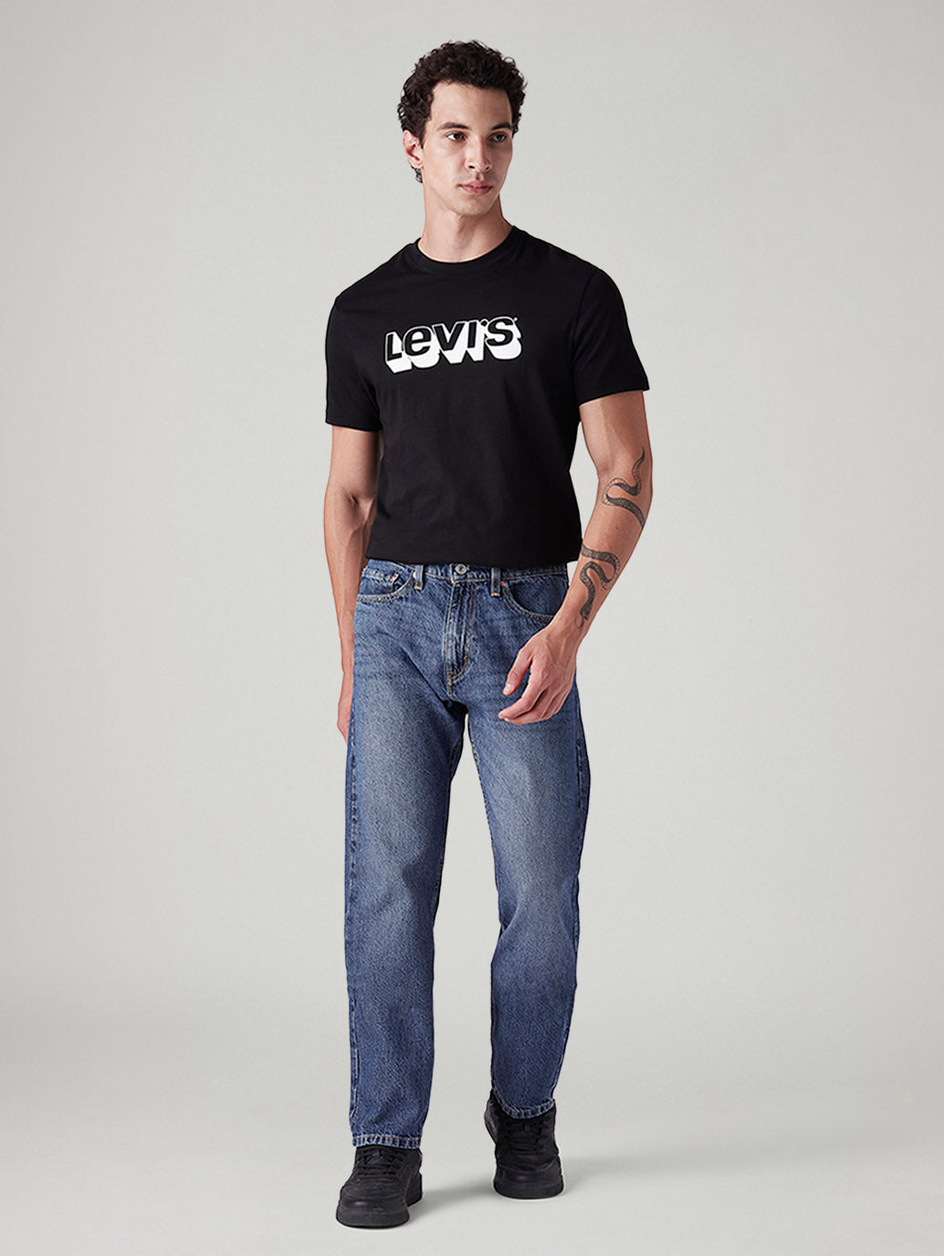 Men's 505 Med Indigo Straight Fit Mid Rise Jeans - Front View