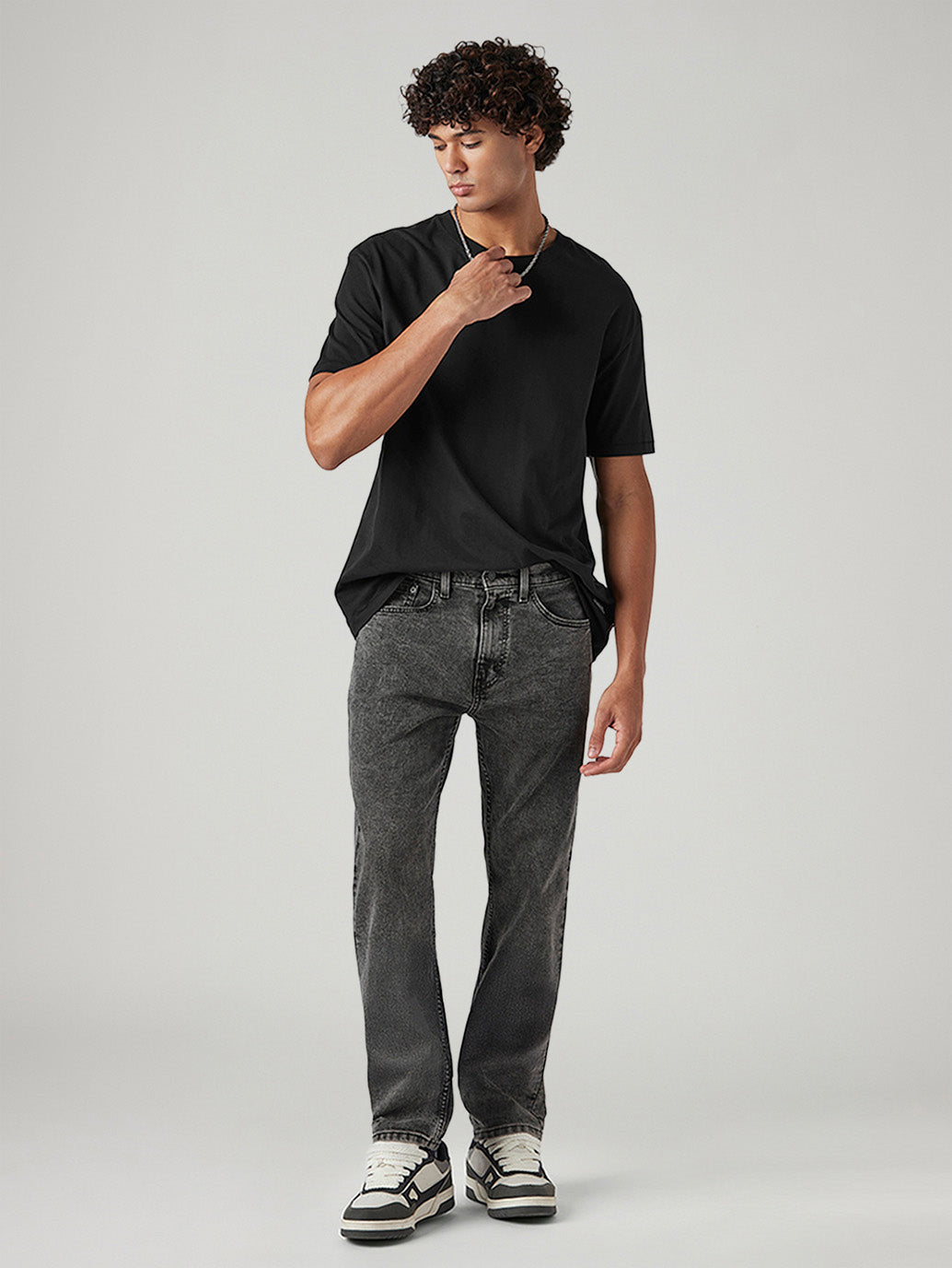 Men's 505 Charcoal Grey Straight Fit Mid Rise Jeans - Styleshot View