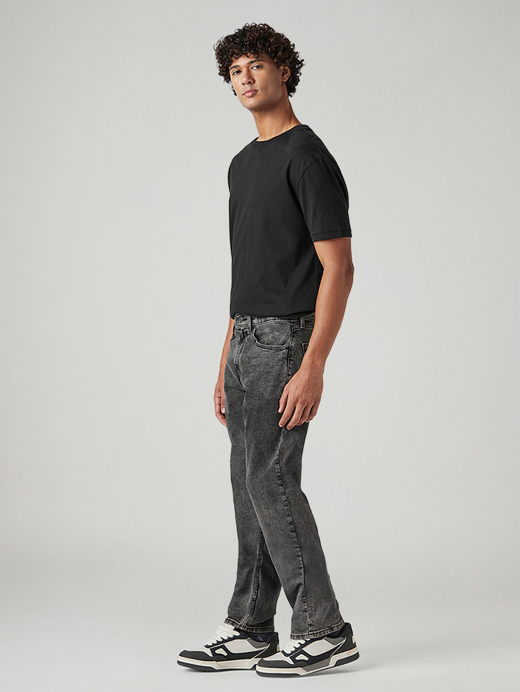 Men's 505 Charcoal Grey Straight Fit Mid Rise Jeans - Side View